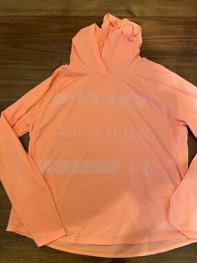 Under Armour long sleeve shirt